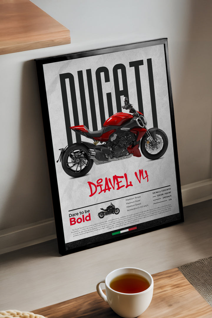 Ducati Diavel V4 Kırmızı