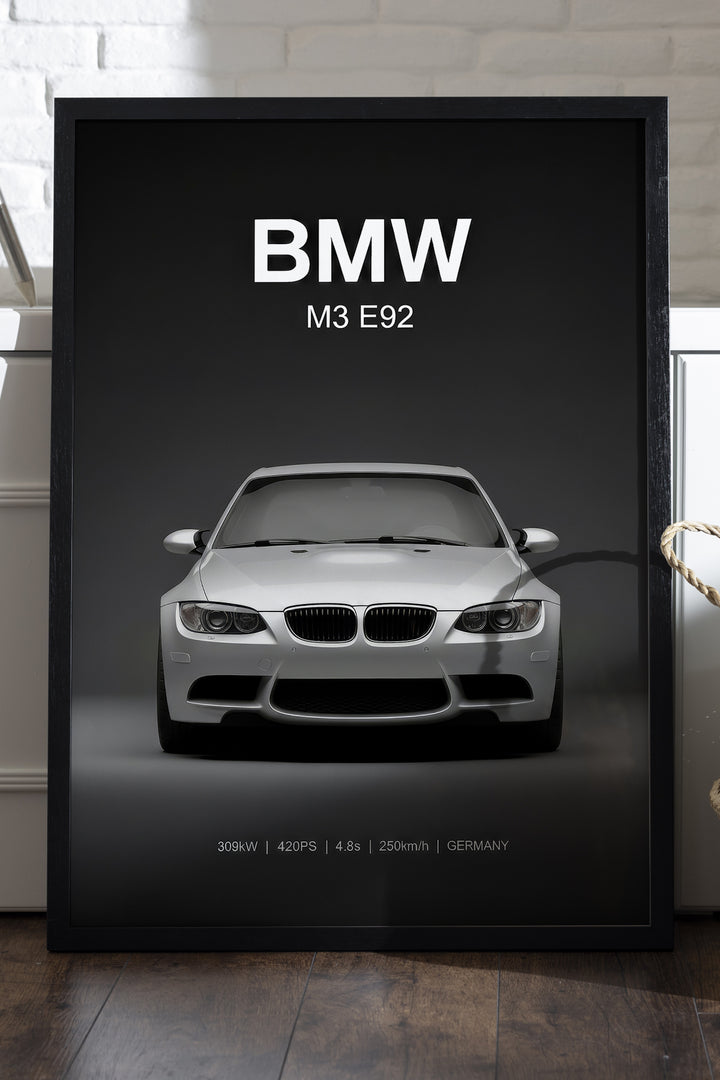 BMW M3 E92 gümüş ön görünüm siyah zeminli posteri