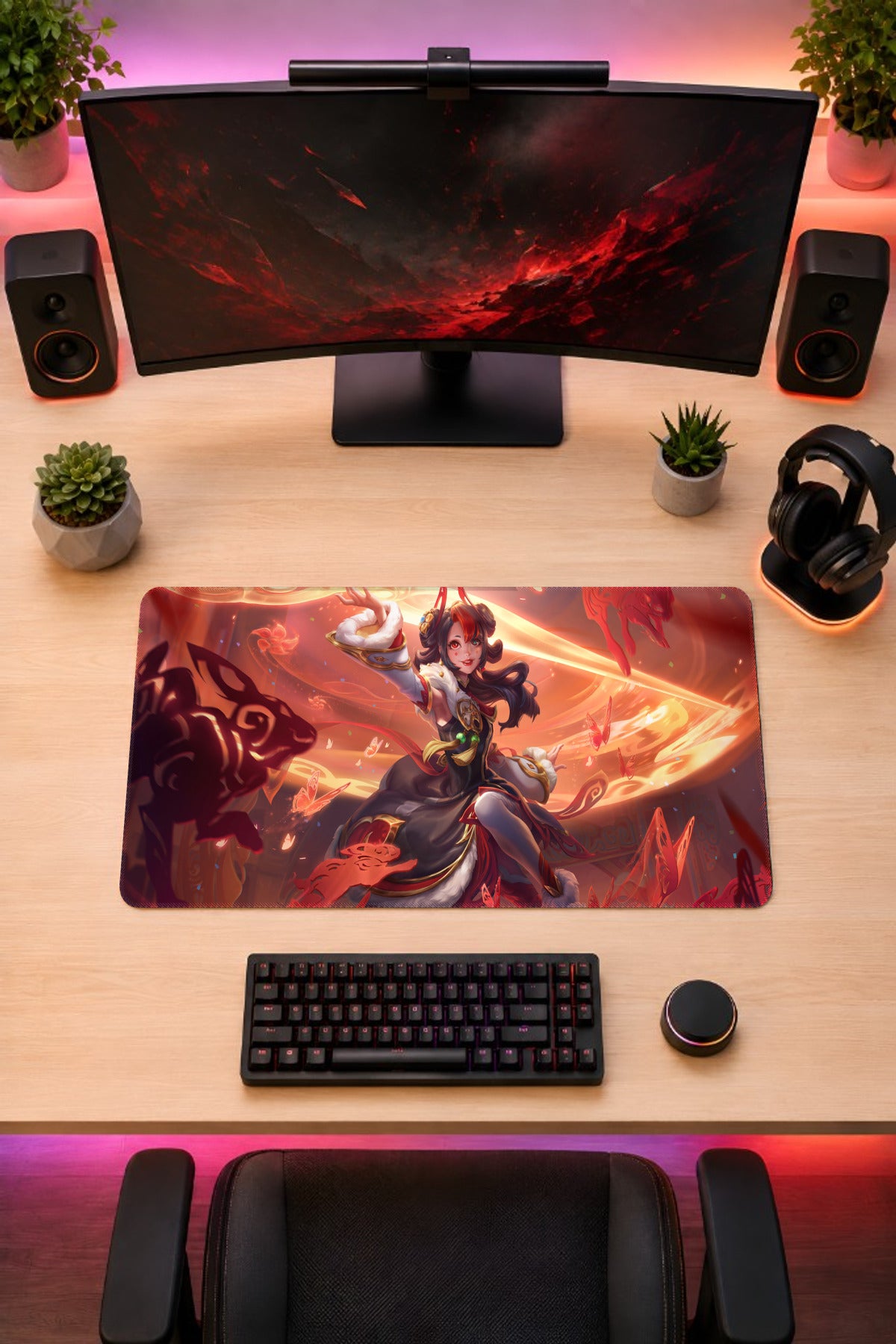 Mythmaker Gwen Anime - mousepad