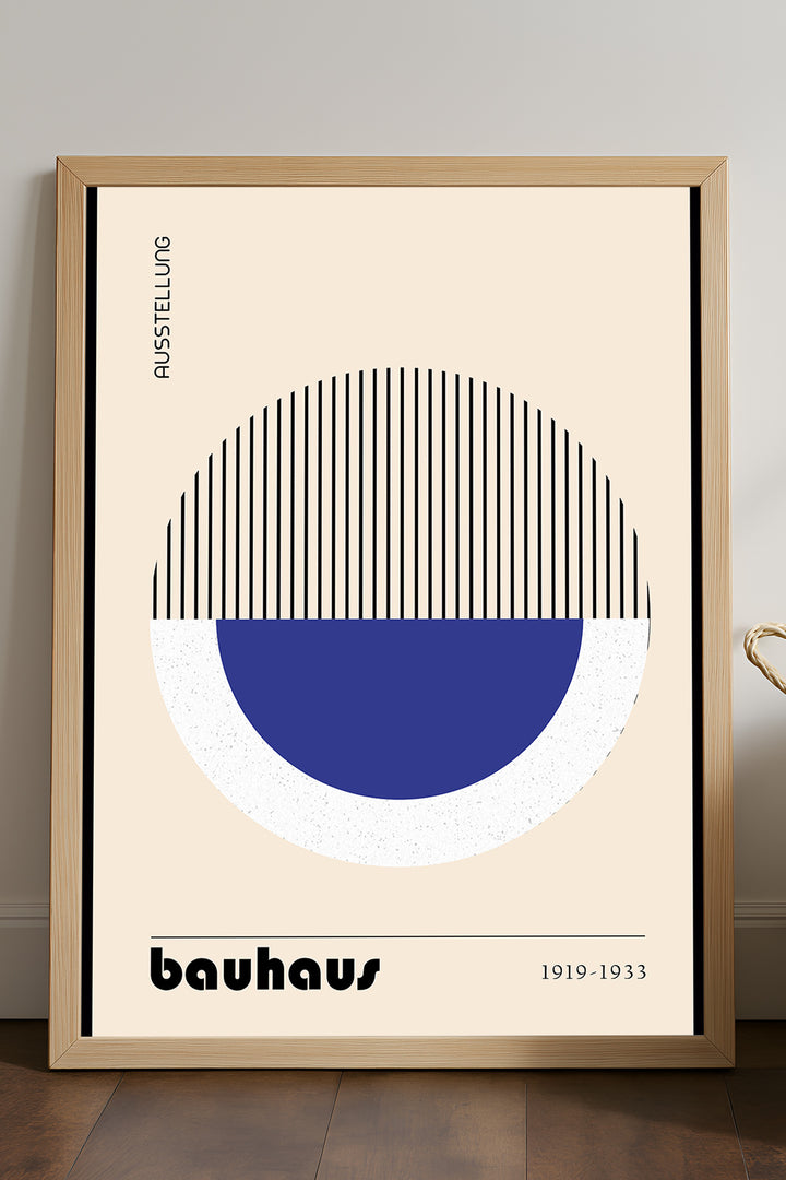 Bauhaus lacivert yarım daire ve siyah çizgili posteri