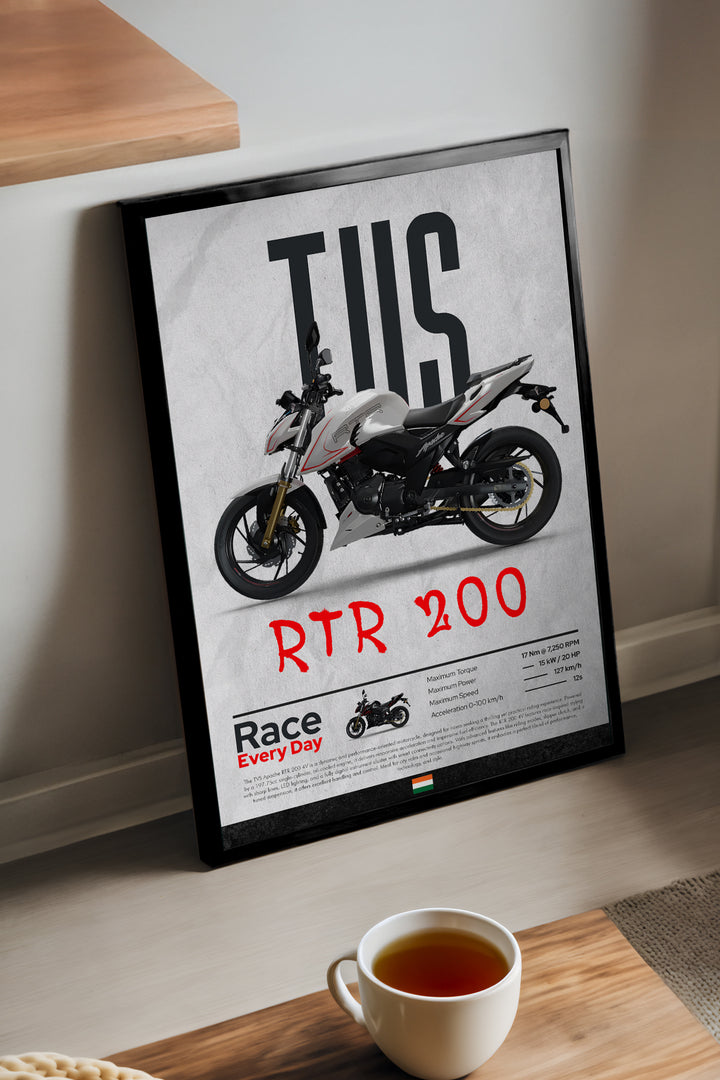 TVS RTR 200 Beyaz