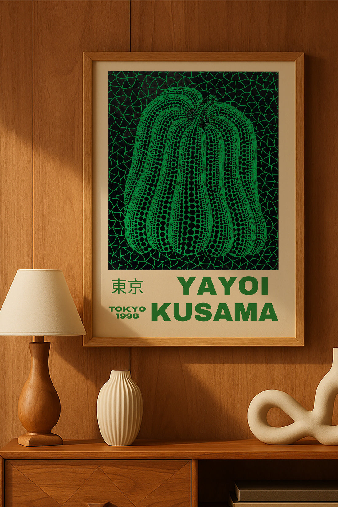 Yayoi Kusama yeşil puantiyeli balkabağı sergi posteri – 2. görsel
