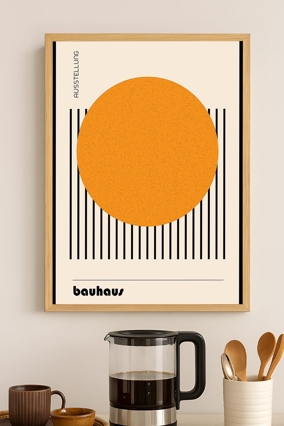 Bauhaus büyük turuncu daire siyah çizgili minimal poster – 3. görsel