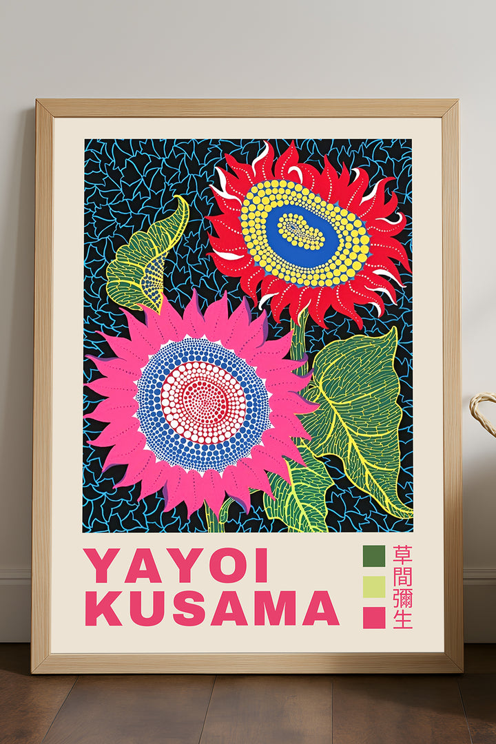 Yayoi Kusama pembe puantiyeli ayçiçekleri sergi posteri