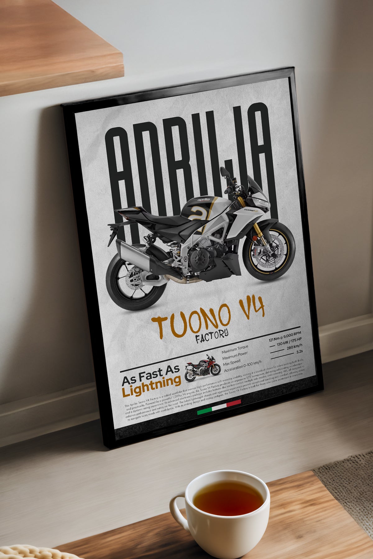 Aprilia Tuono V4 Factory Siyah