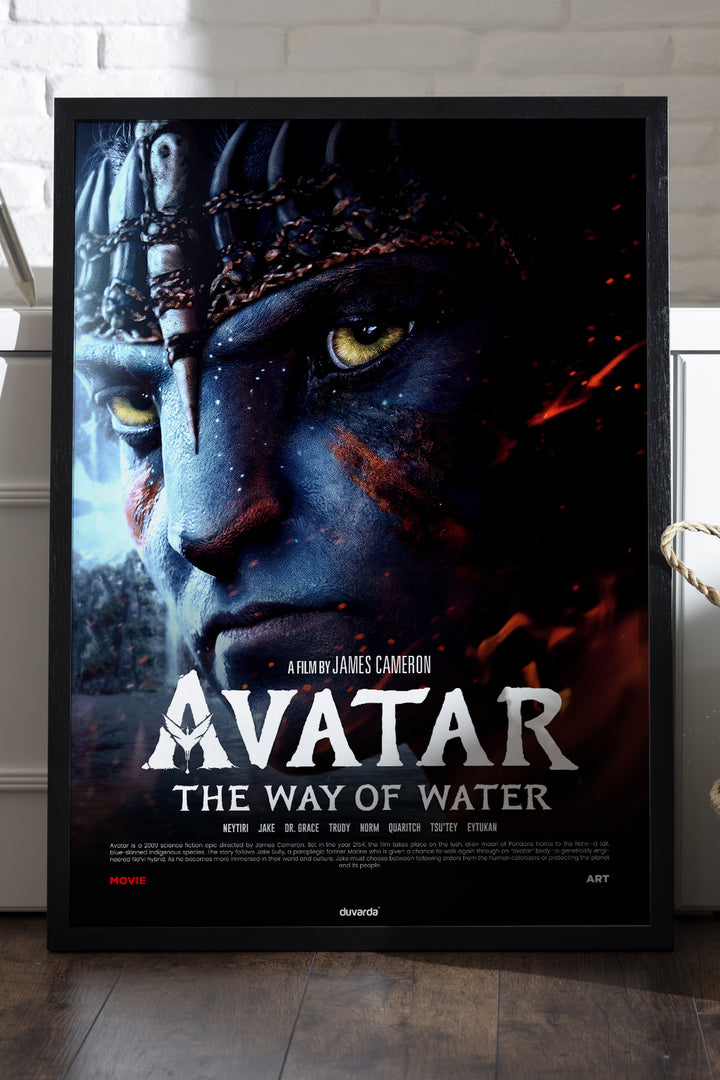 Avatar The Way of Water Na'vi yakın plan portre film posteri