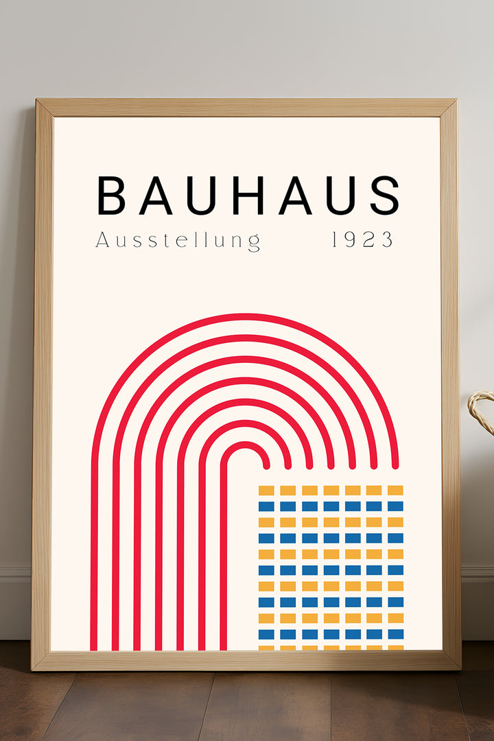 Bauhaus kırmızı kemerler ve renkli kareler sergi posteri