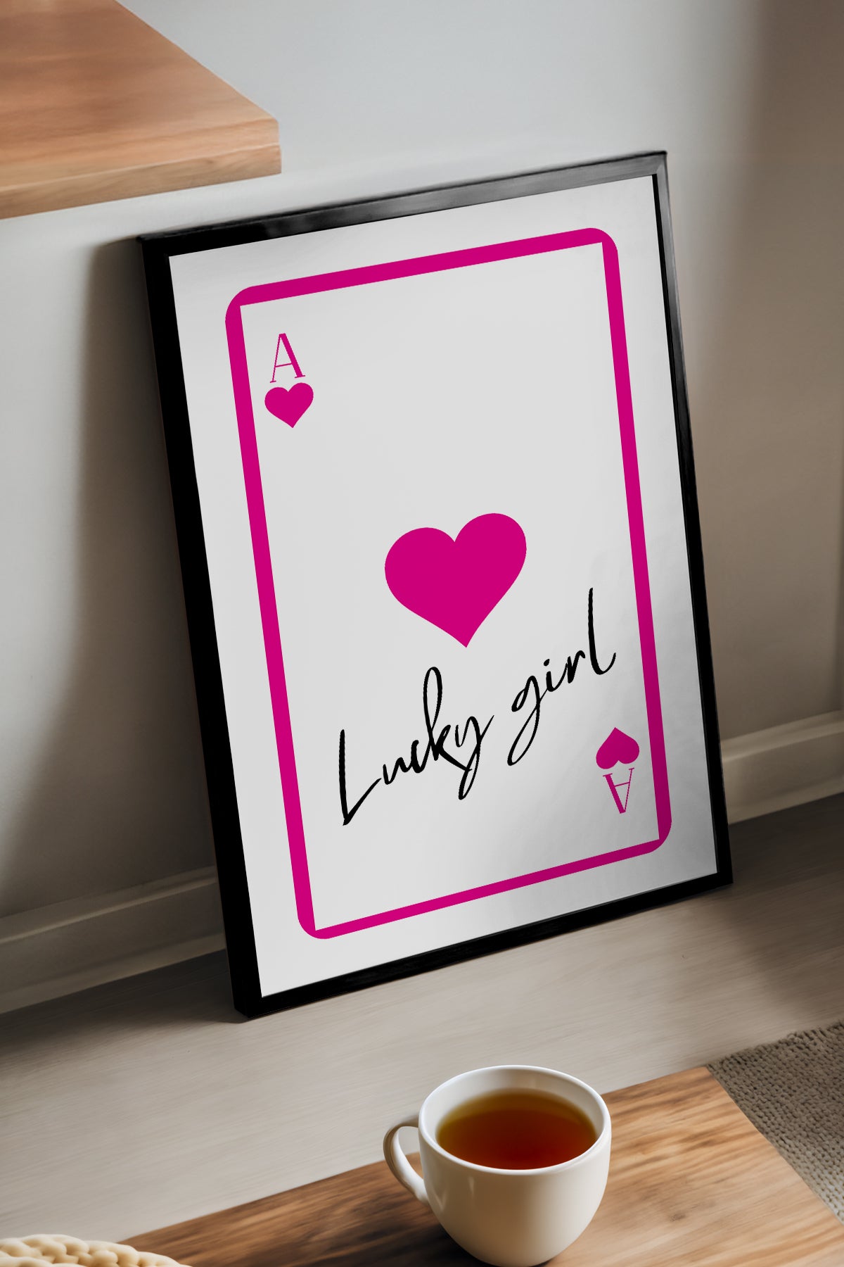 Lucky Girl Oyun Kartı - tablo