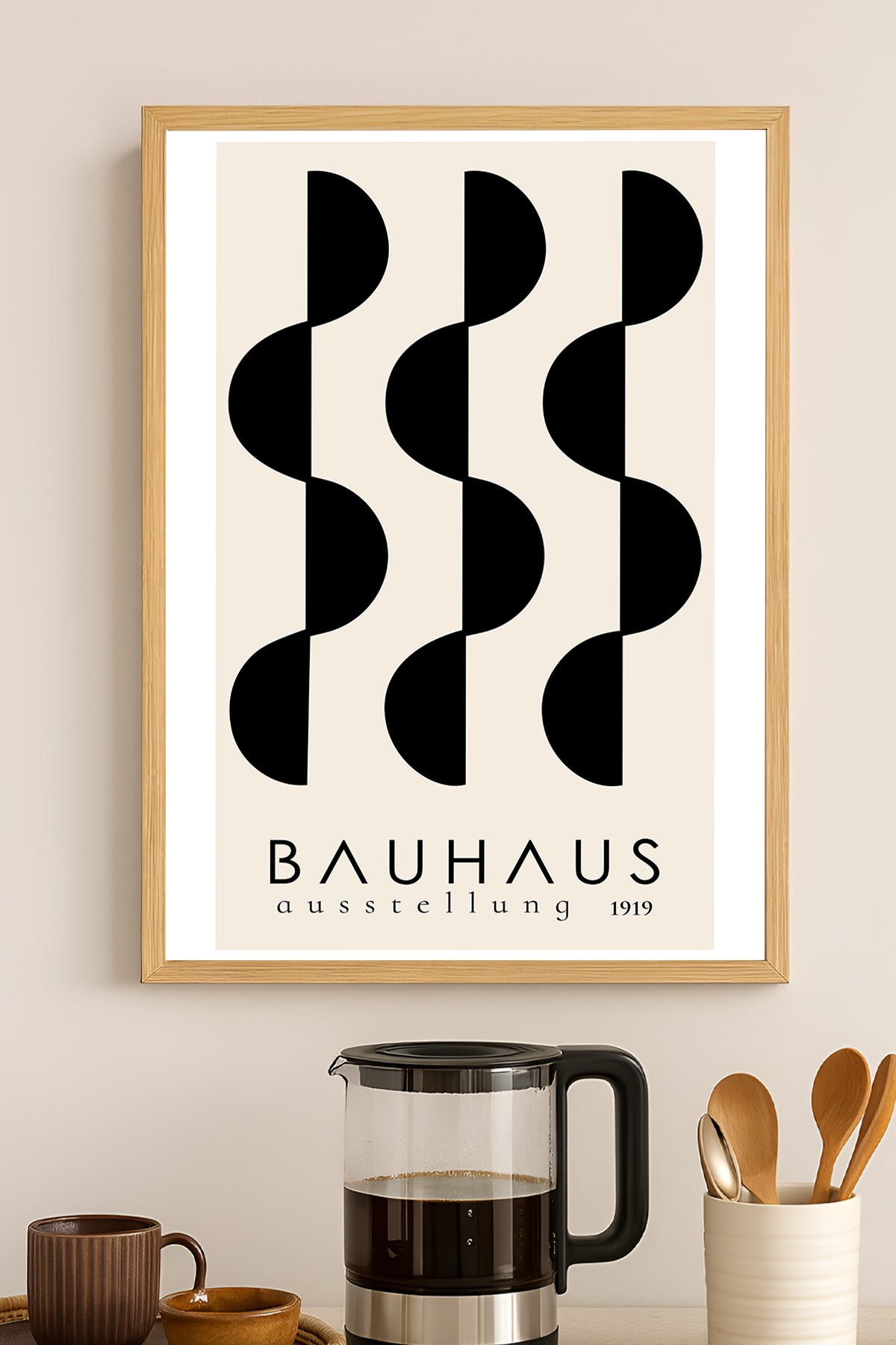 Bauhaus siyah dalgalı şeritli sergi posteri – 3. görsel