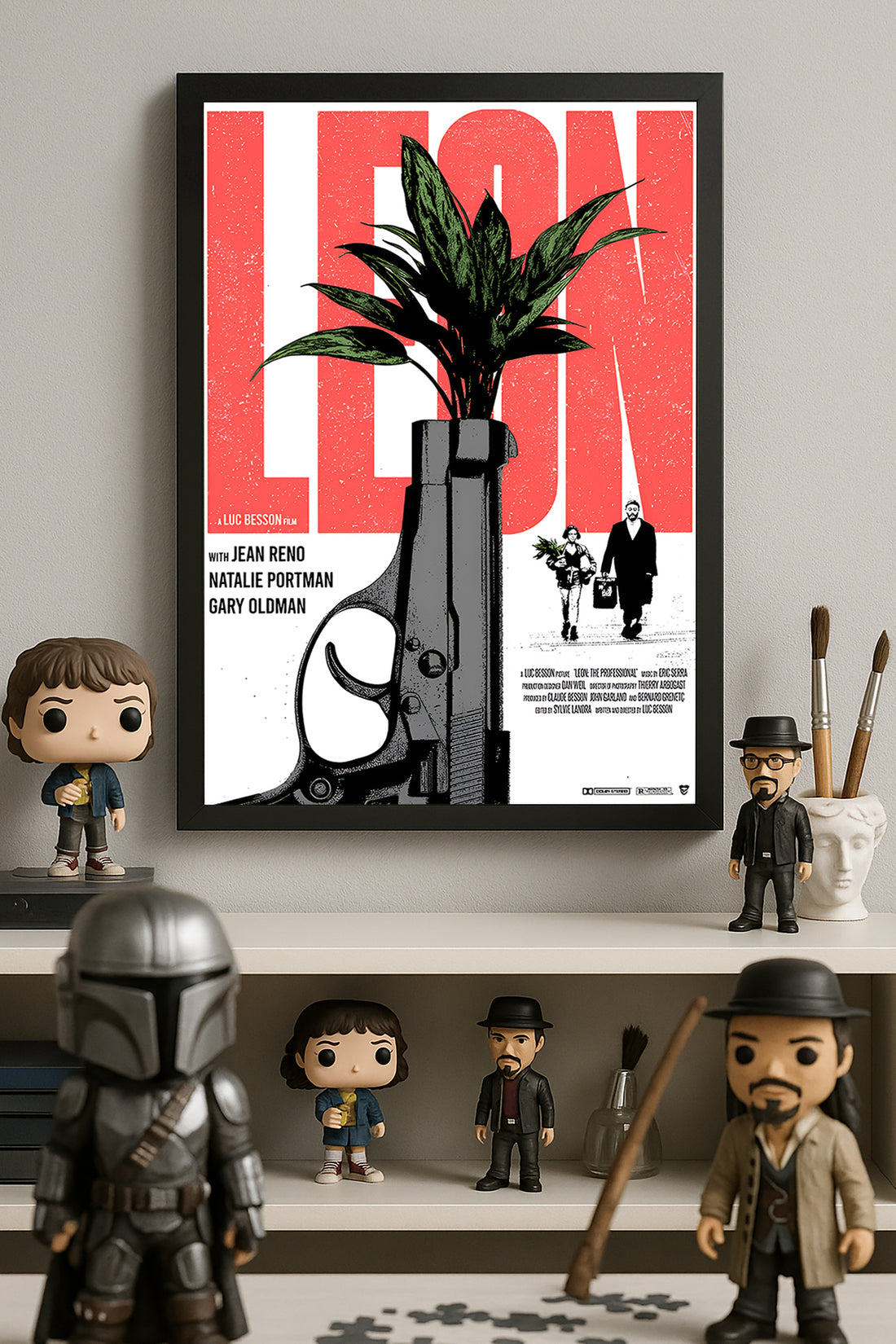 Leon kırmızı dev harfli saksı bitkisi film posteri çerçeveli tablo – 3. görsel