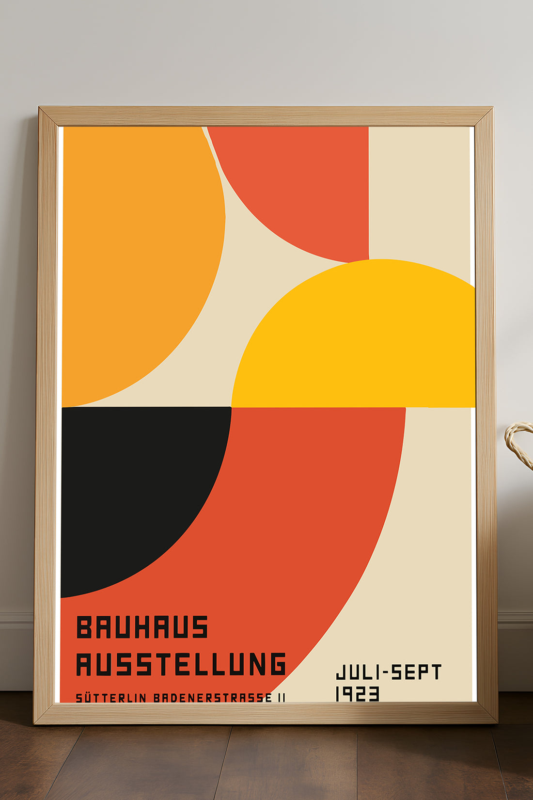 Bauhaus Ausstellung 1923 renkli yarım daire formlu posteri