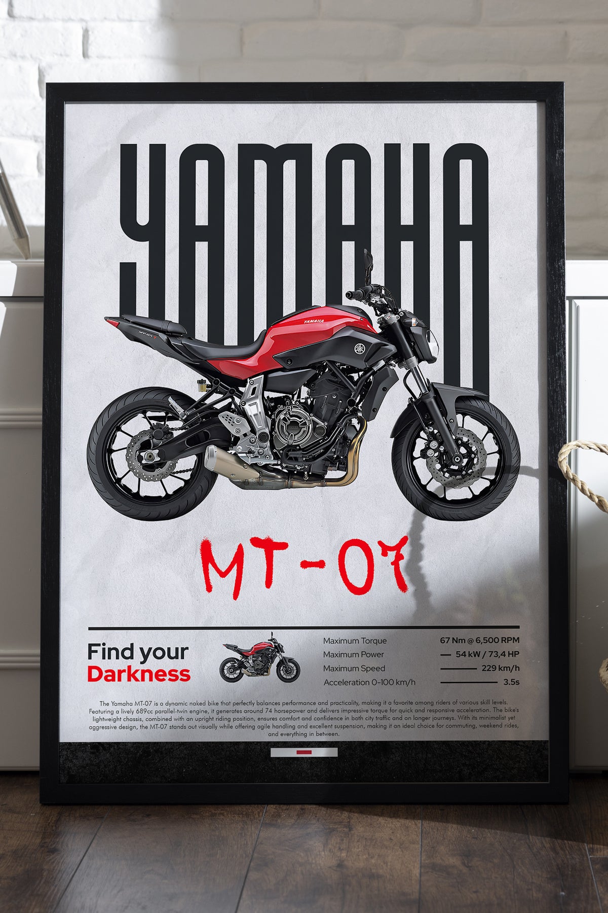 Yamaha MT-07 kırmızı depolu motosiklet posteri çerçeveli tablo